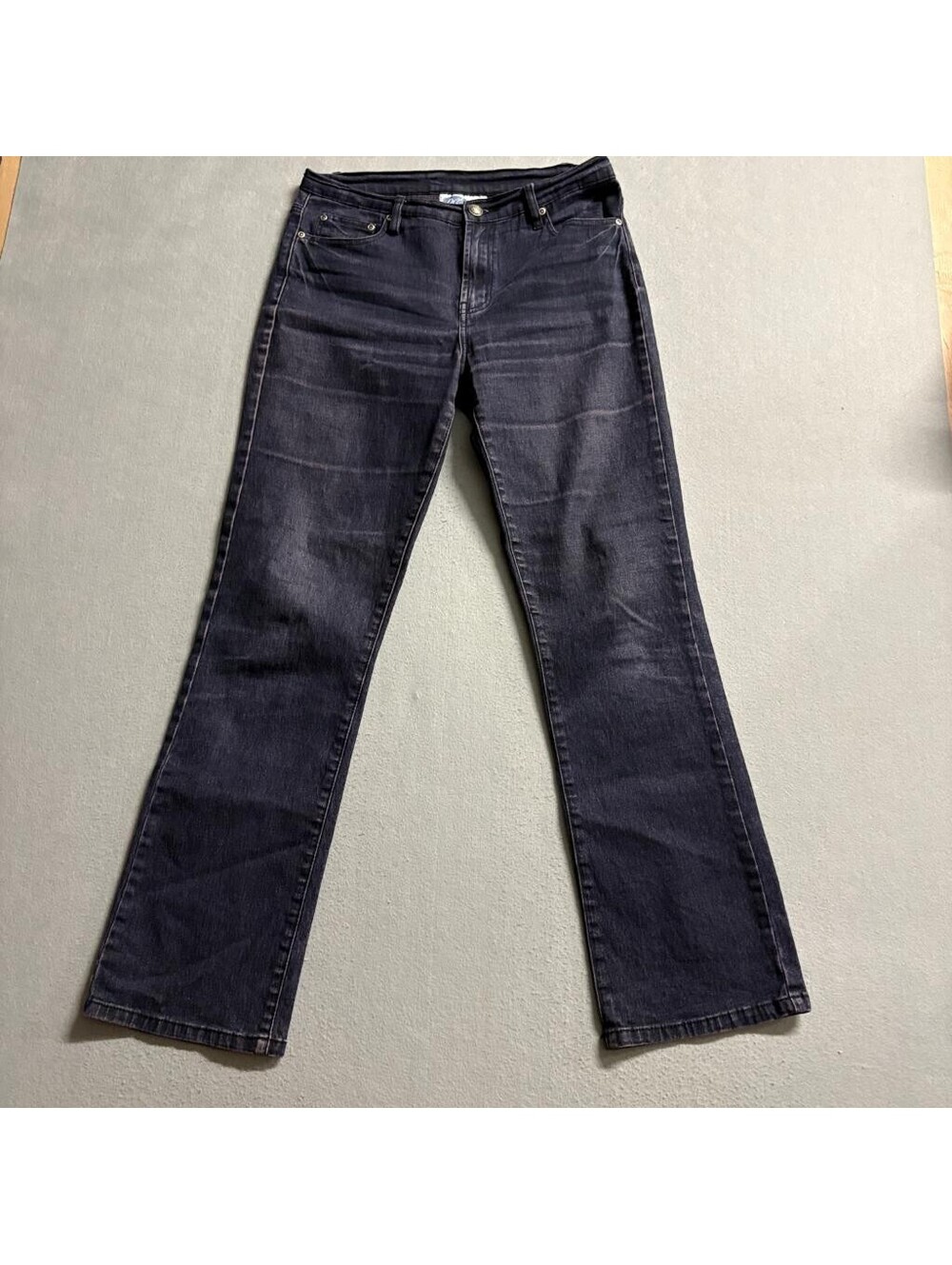 DG2 by Diane Gilman Jeans Womens 4 Dark Wash Bootcut Stretch Denim Purple Hue